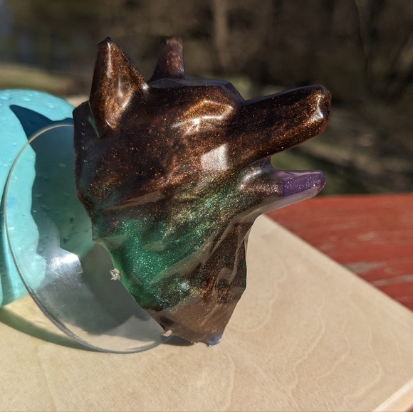 Brown Wolf Suction Cup Home Decor Huskie Dog Handmade Resin Cool Art Artisan - Picture 7 of 10